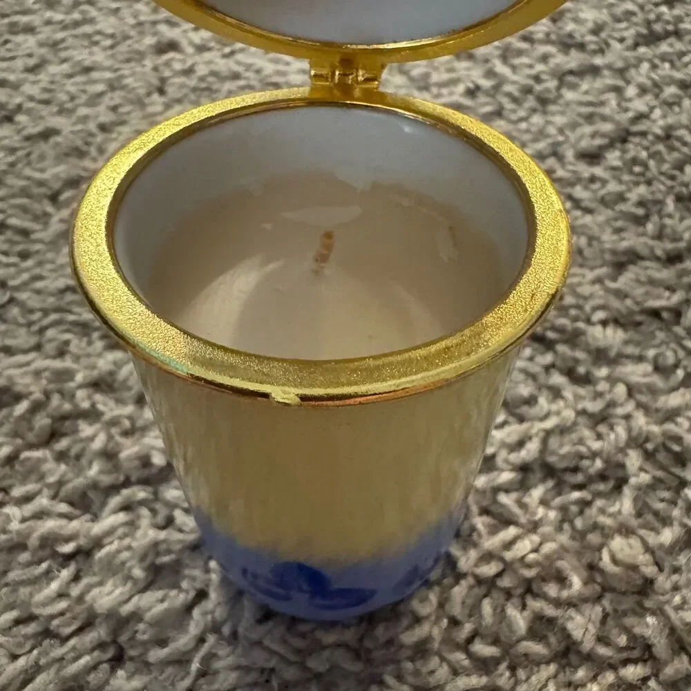 Vintage Bombay Company Porcelain Hinged Trinket Box Candle Butterfly Blue Flower
